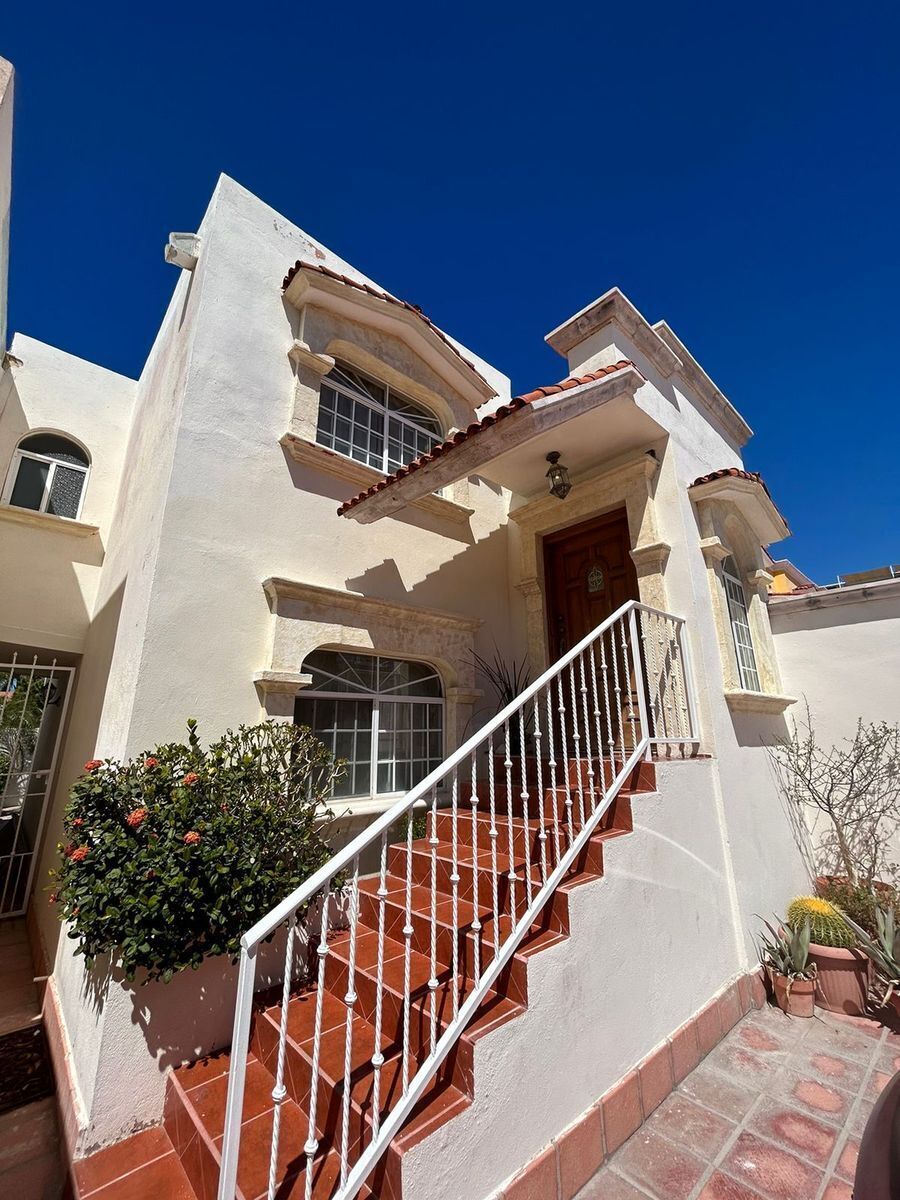1 de 26: Vista exterior.