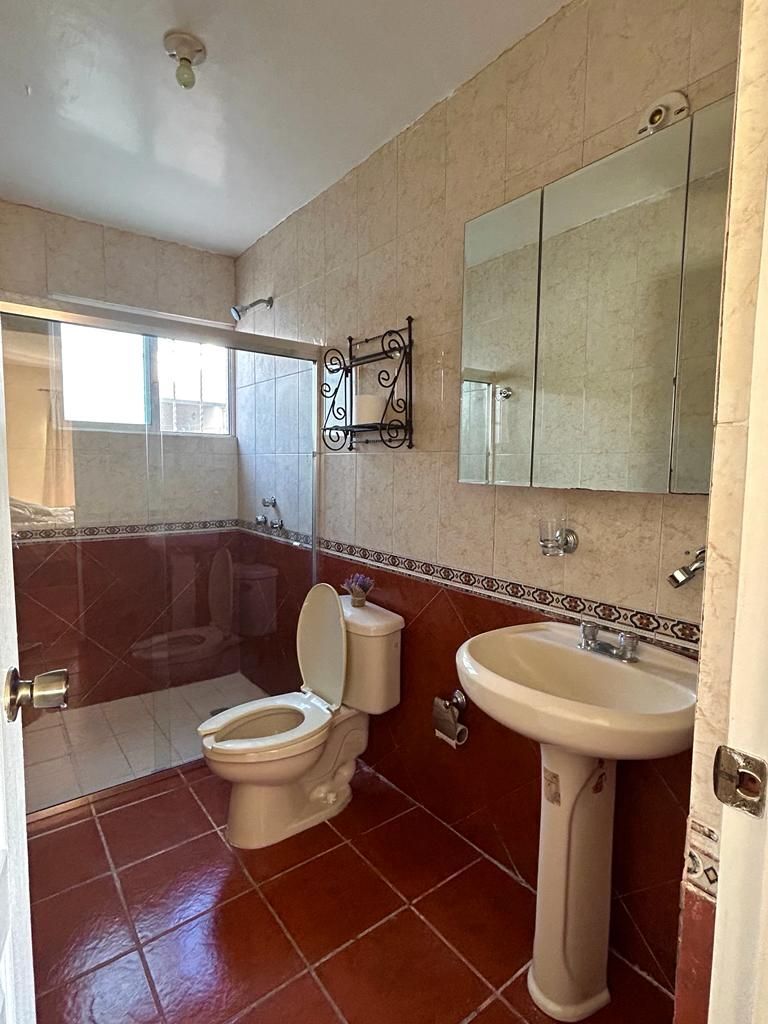 19 de 26: Baño lll 