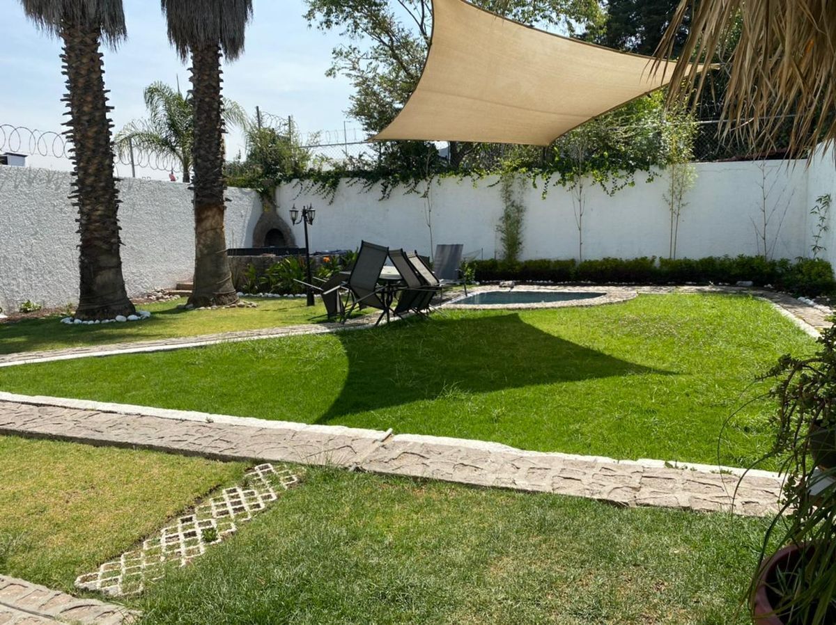 14 de 15: Jardín 