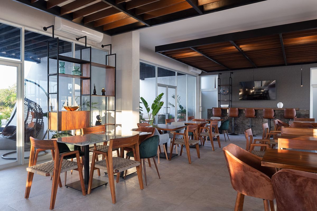 3 de 13: Salón de Eventos