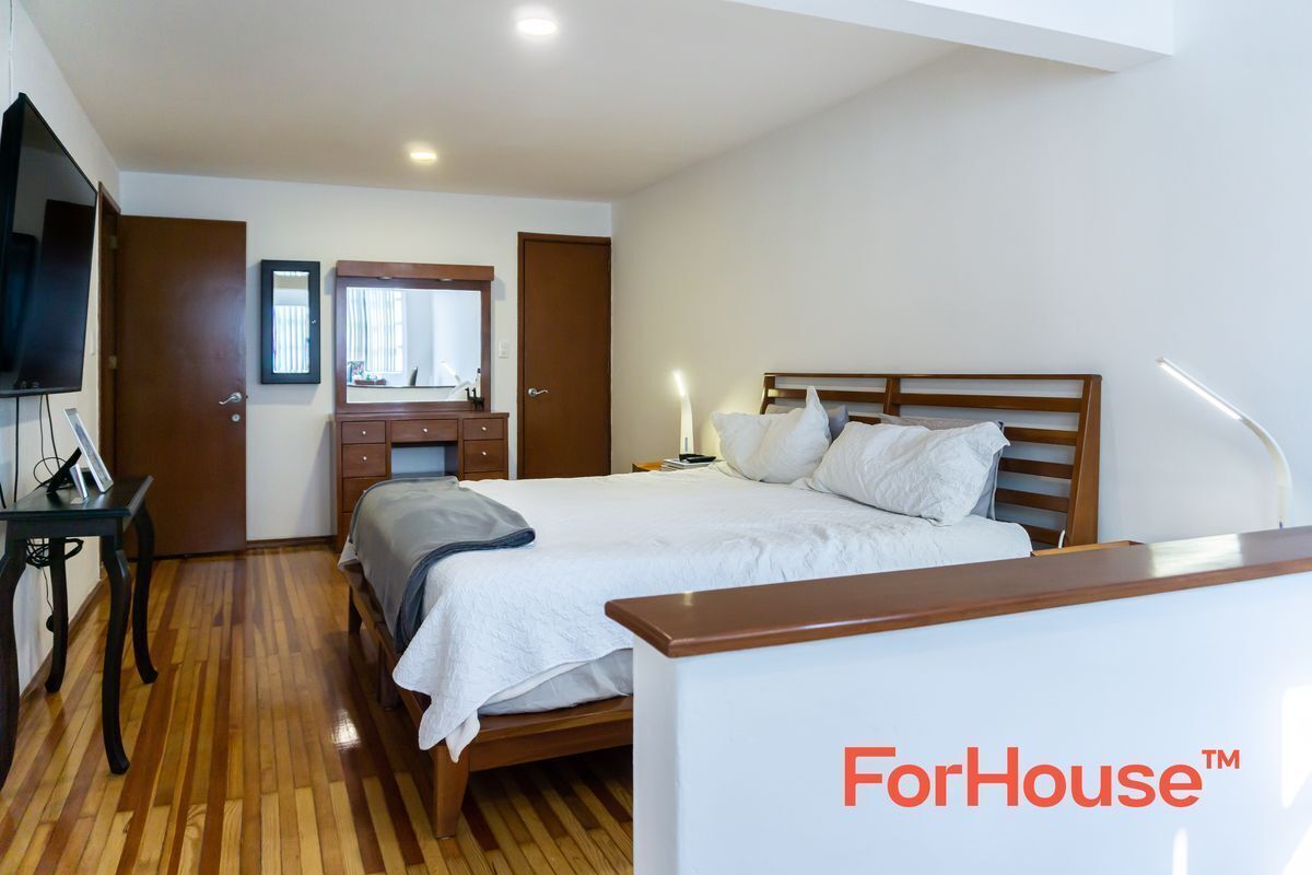 14 of 29: Recámara principal