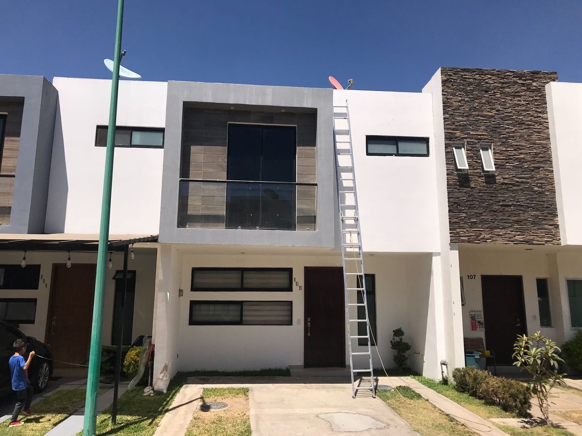 1 casas en renta en Fraccionamiento+la+moraleja, Zapopan, Jalisco -  