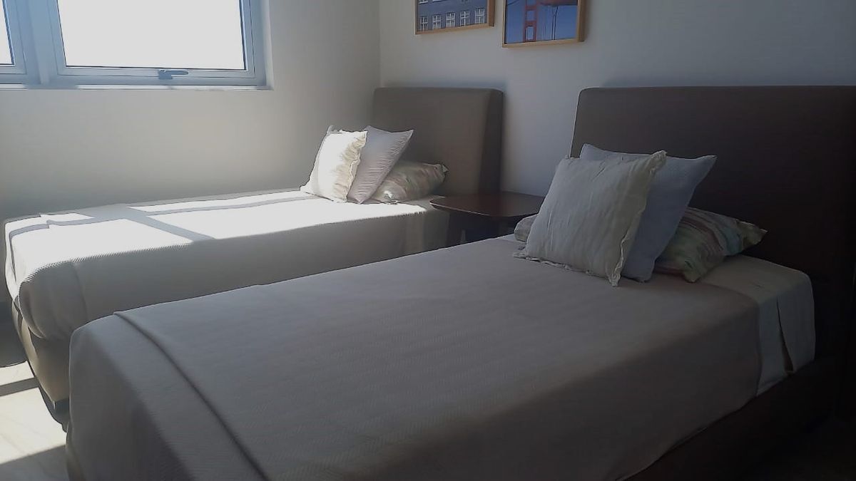 9 of 21: RECAMARA SECUNDARIA