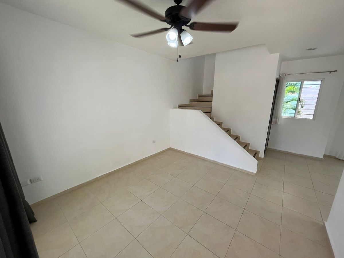 Casa en Gran Santa Fe, Mérida, foto 3 de 16