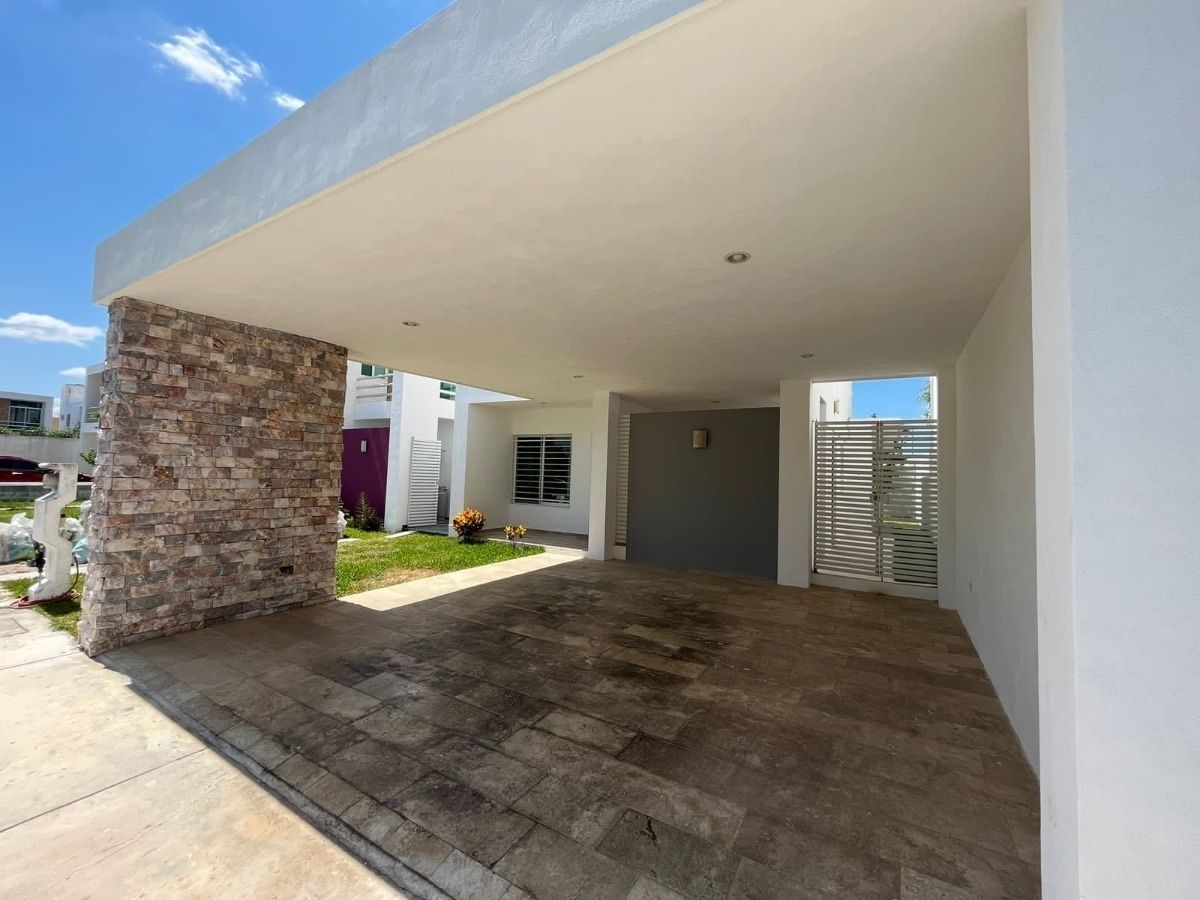 Casa en Gran Santa Fe, Mérida, foto 2 de 16