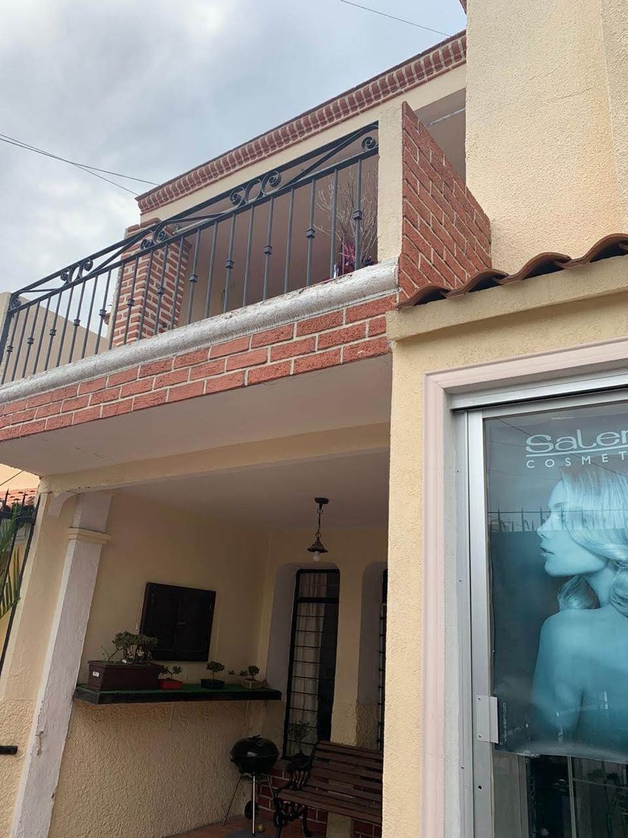 HERMOSA casa en venta en Fraccionamiento Pinar de la Calma, Zapopan, Jalisco