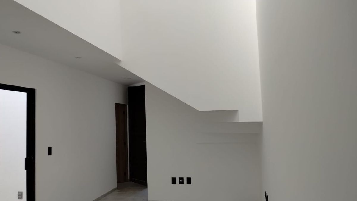 3 de 8
