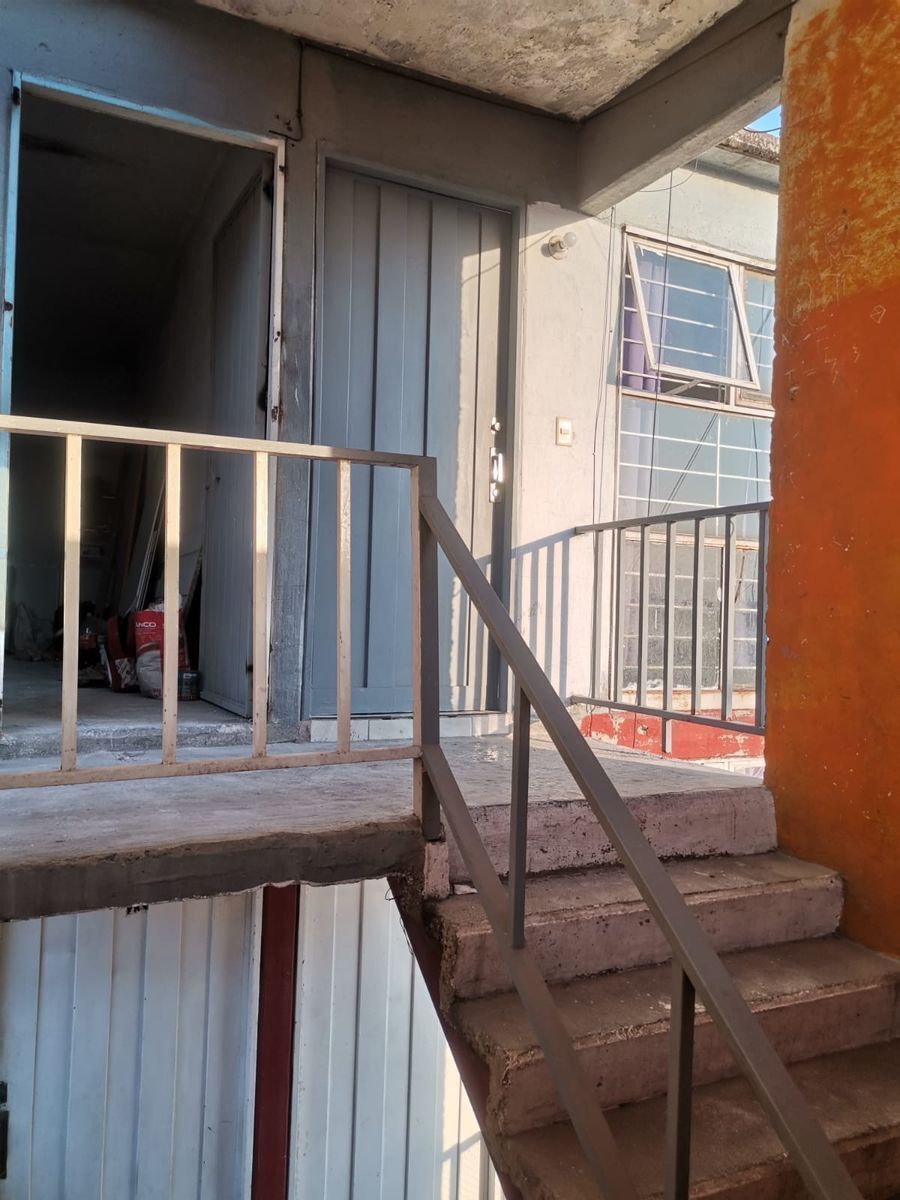 VENDO DEPARTAMENTO EN BOSQUES DE LA HACIENDA CUAUTITLAN IZCA