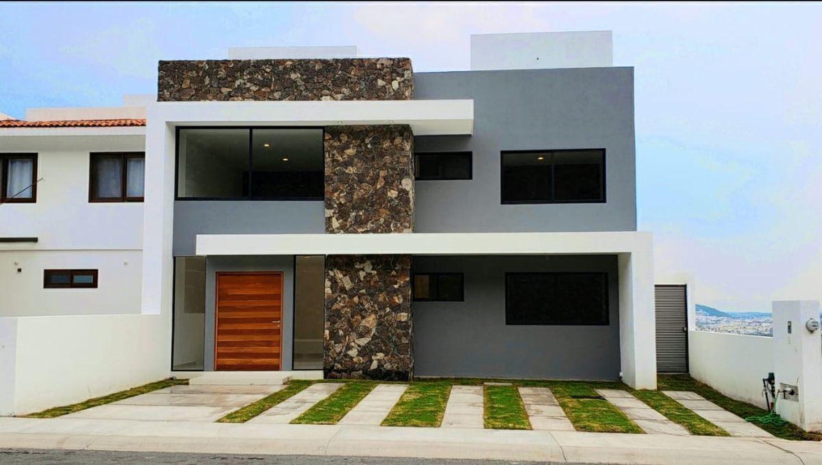 36 casas en venta en Fraccionamiento lomas de juriquilla, Queretaro,  Queretaro 