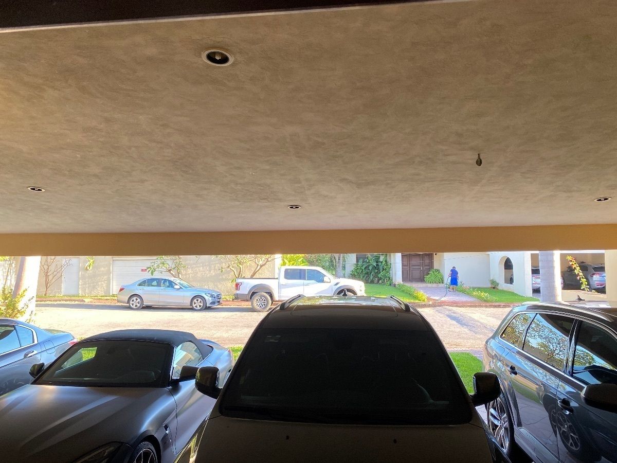 16 of 45: garage techado