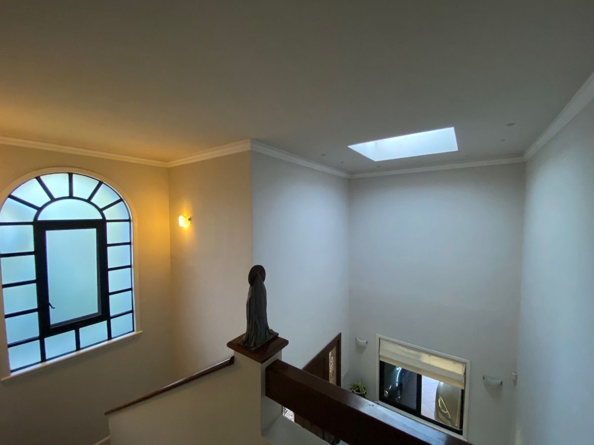 26 of 45: distribuidor escaleras