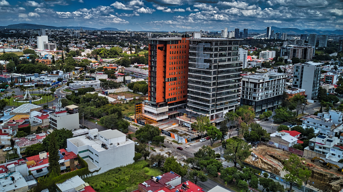 Novena, Edificio de Usos Mixtos -Guadalajara, MX.