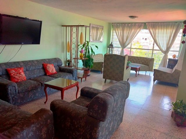 CASA SOLA COL. PILOTO, 5 Pisos - foto 2