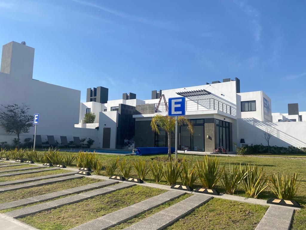 Casa em Zákia, El Marqués, foto 2 de 22