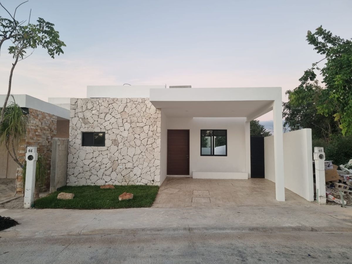 1 de 15: Fachada Principal