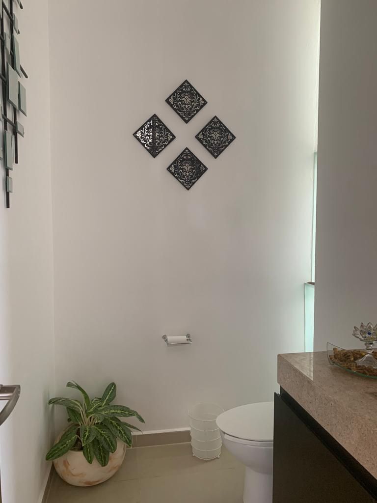 13 de 30: Casa en Renta Semi-Amueblada con Paneles Solares