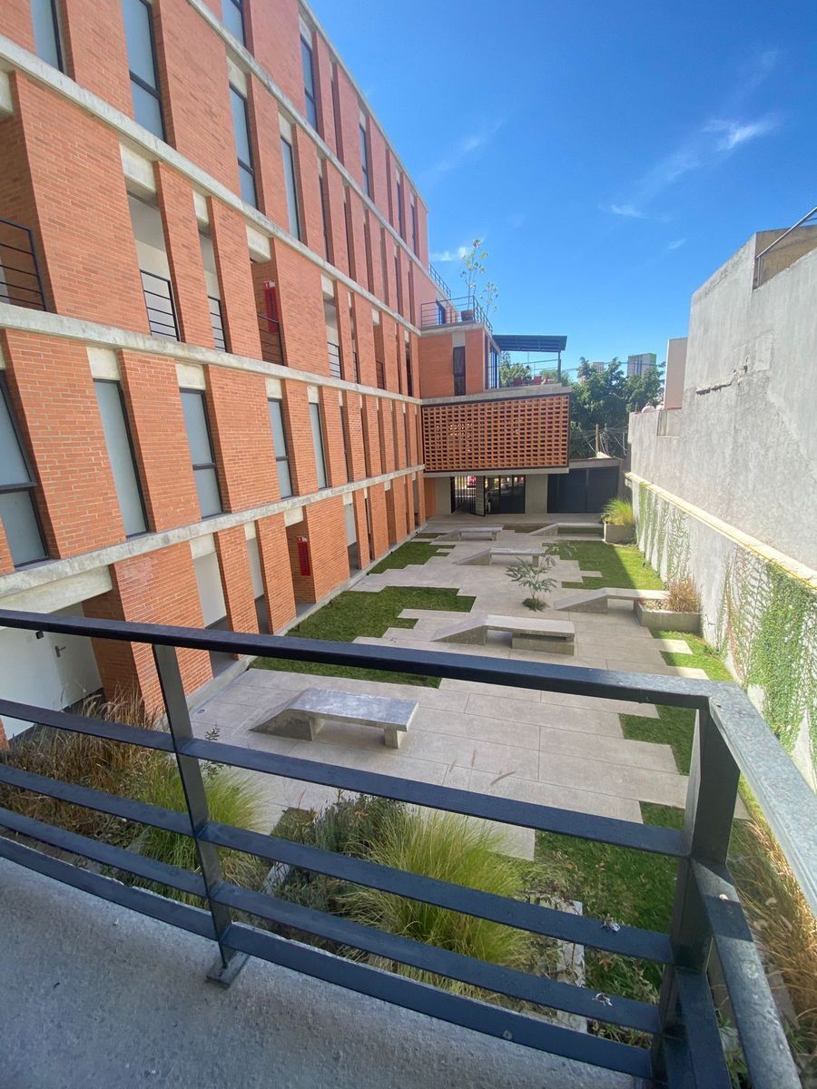 16 de 18: Patio interior