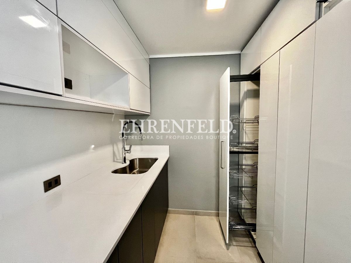 17 de 18: cocina tradicional cerrada