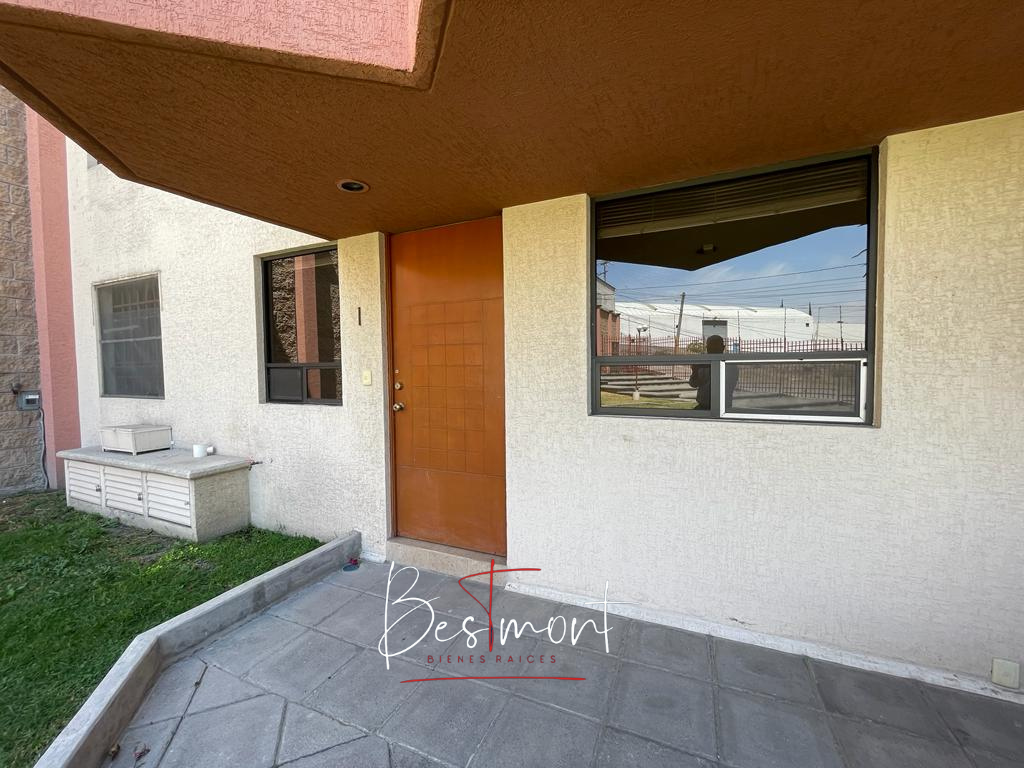 2 de 15: Fachada departamento