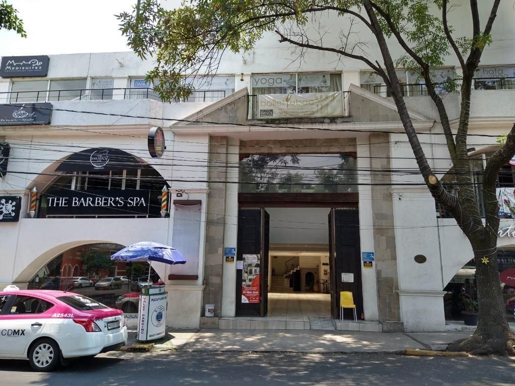Local en centro comercial en Toriello Guerra, Tlalpan, foto 6 de 18
