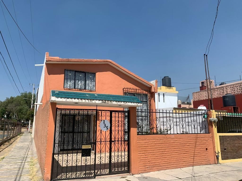 Renta de Casa Valle Dorado Tlalnepantla, Clave AR671