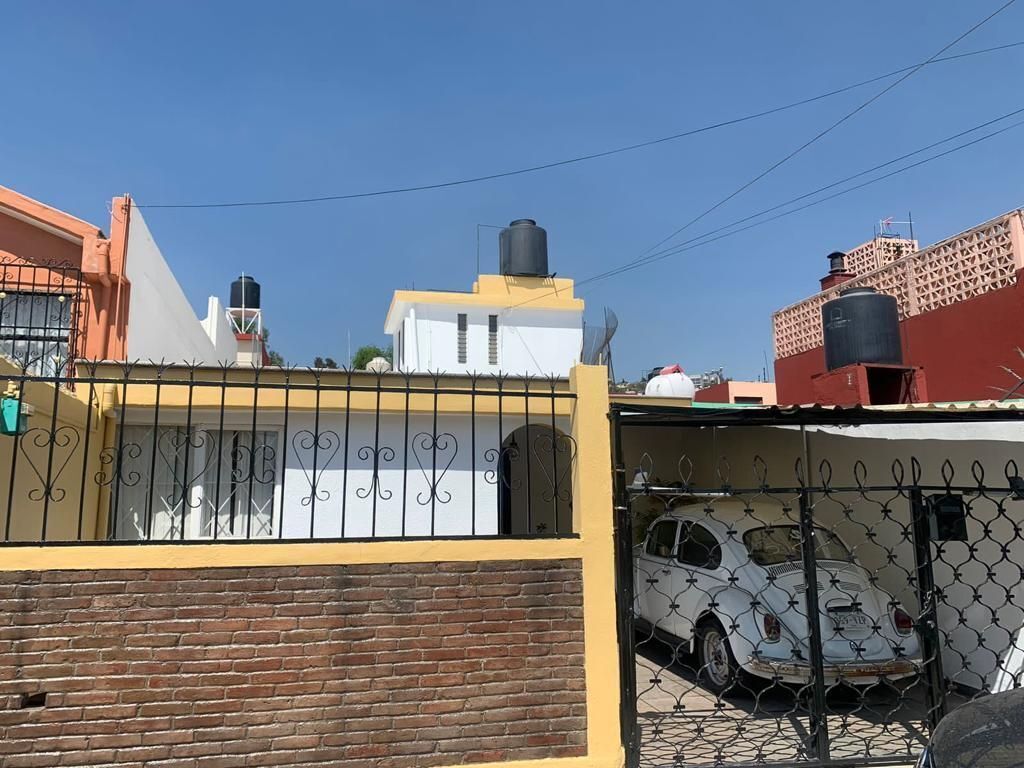 Renta de casa en Valle Dorado, Tlanepantla Clave AR672