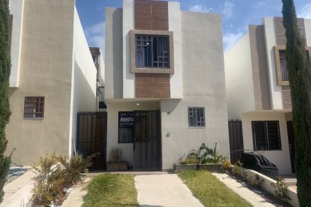 Renta casa Amueblada en Viñas Del Mar (parte Santa Fe)