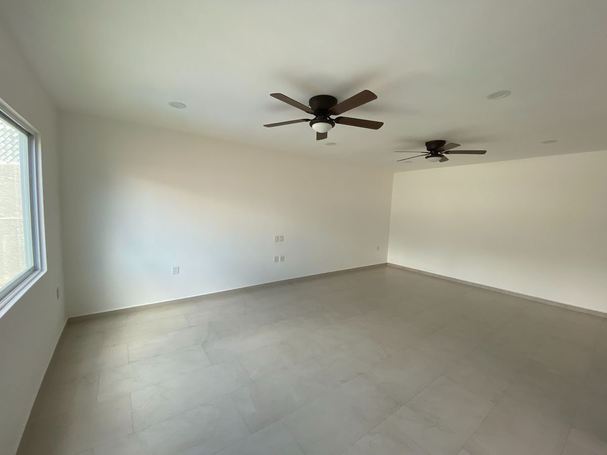 11 de 16: Recámara dos