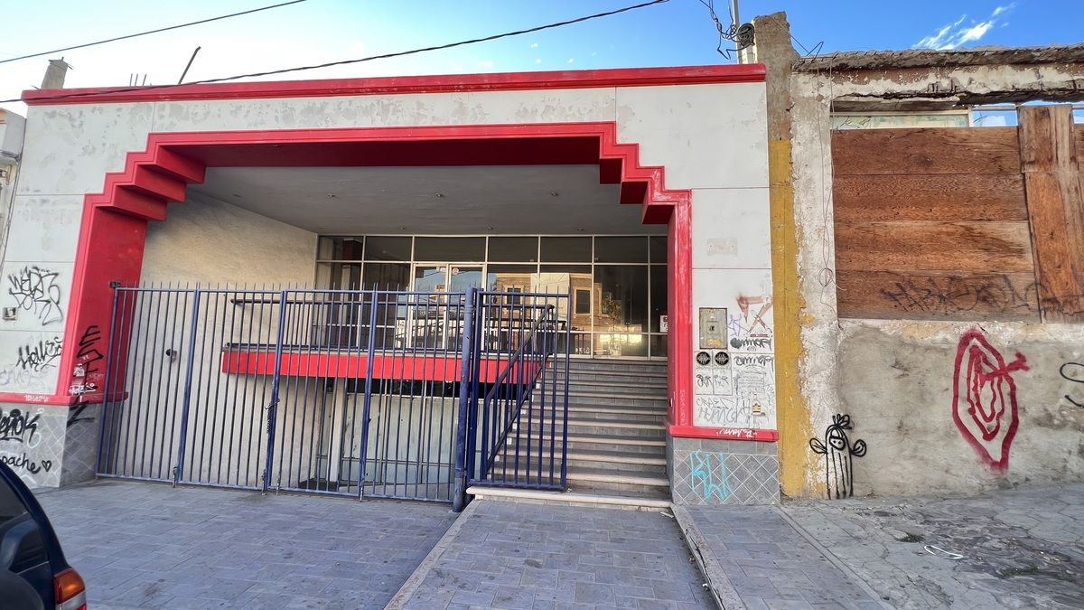 3 de 27