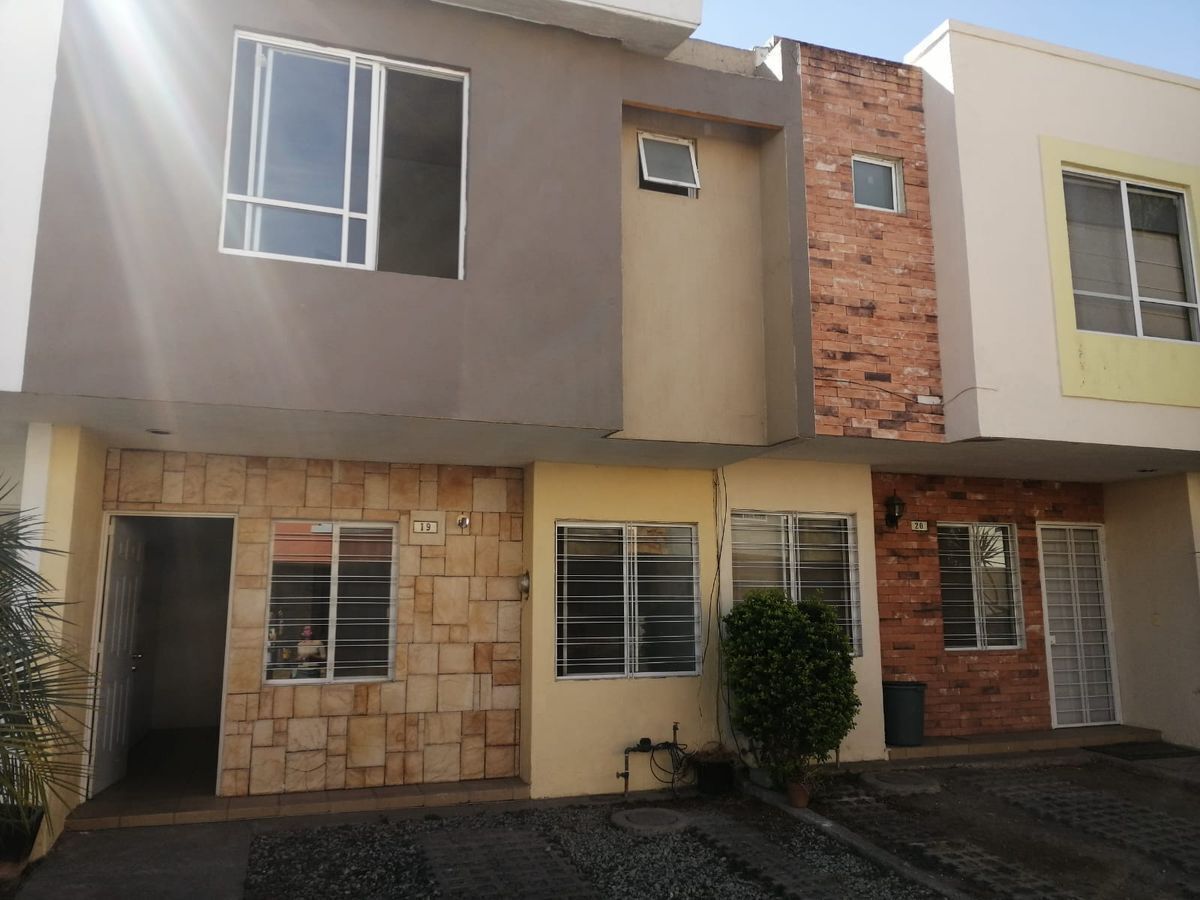 4 casas en renta en Parques del bosque, Tlaquepaque, Jalisco -  