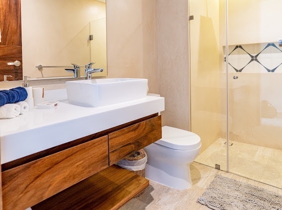 15 de 16: Baño completo 