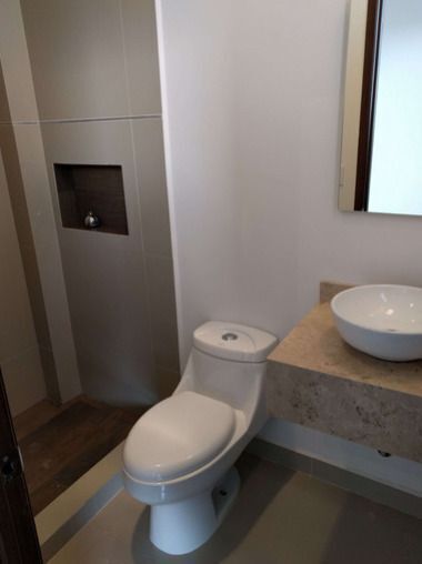 2 baños completos