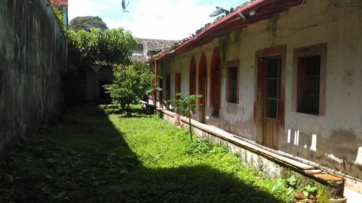 1 de 2
