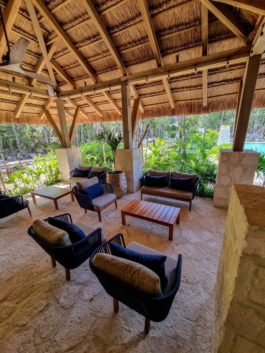 Terraza / Restaurante
AMENIDADES comunes para LOSANTOS