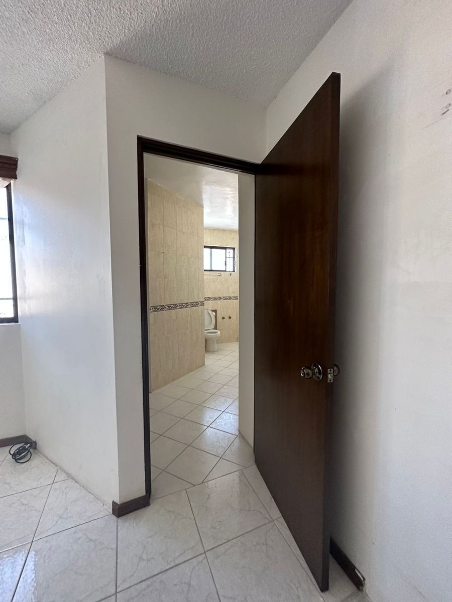 House in Las Cumbres 5 Sector A, Monterrey, photo 17 of 25