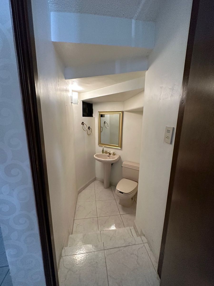 House in Las Cumbres 5 Sector A, Monterrey, photo 23 of 25
