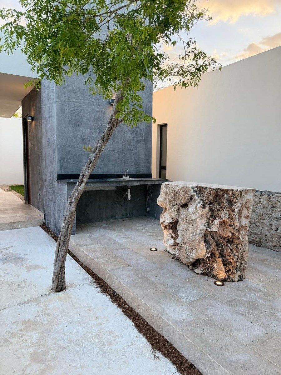 20 of 34: Área de Grill