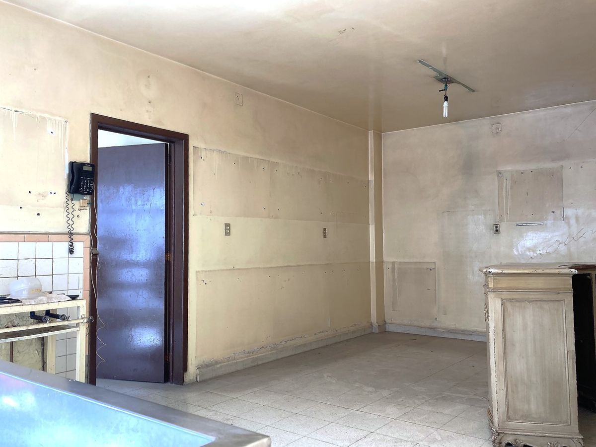 Casa en Venta para REMODELAR o Como Terreno Para Desarrolladores EasyBroker