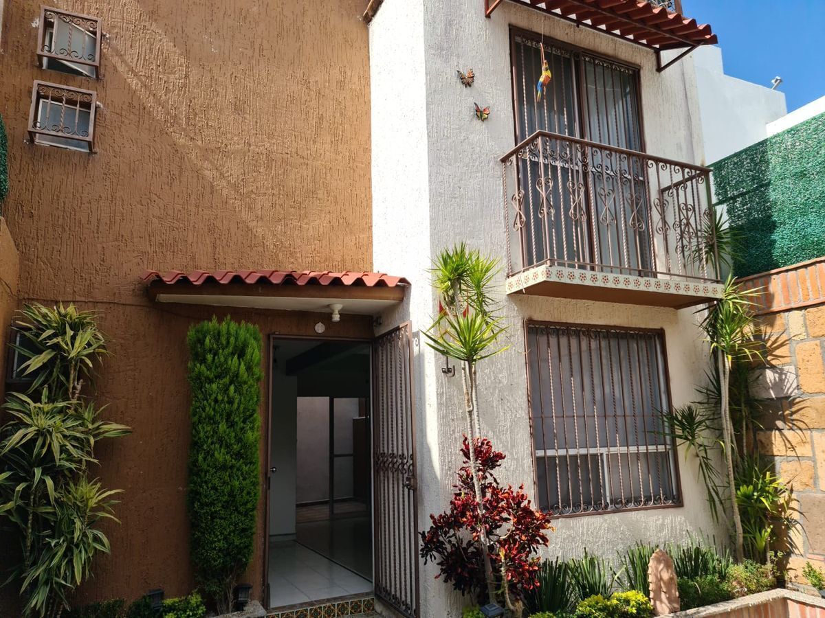 Casa en Venta en Mision Candiles Queretaro