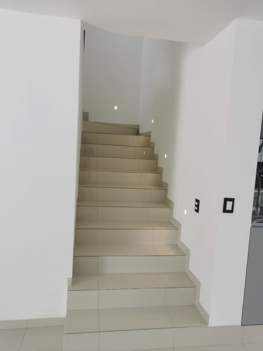 Casa Venta Privada LUCEPOLIS Fraccionamiento Milenio III Queretaro - foto 5