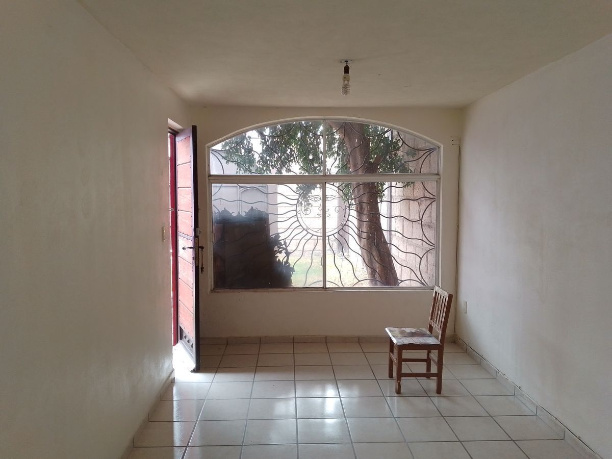 5 de 23: Sala-comedor.