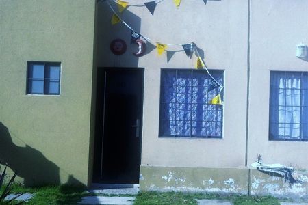 PRECIOSA CASA UBICADA EN CONJUNTO CERRADO EN FRACCIONAMIENTO LAS