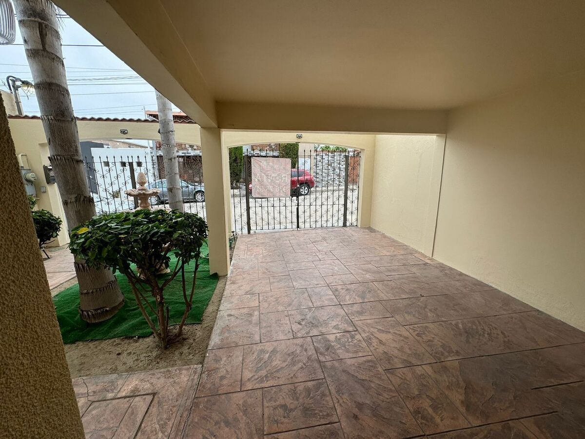 Casa em Playas de Tijuana, Tijuana, foto 2 de 28