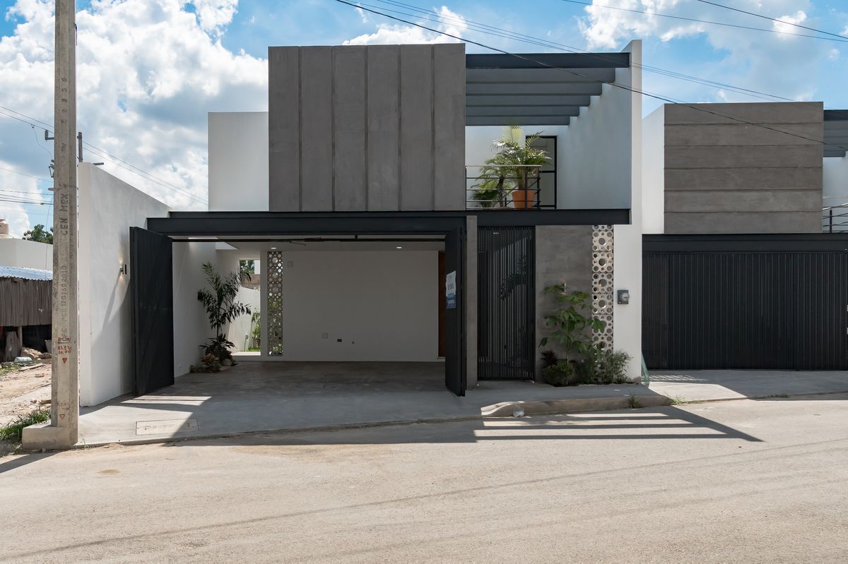 3 de 12: FACHADA