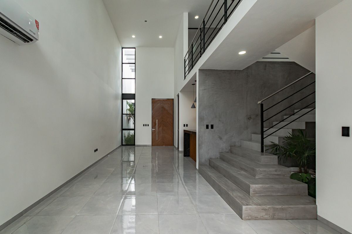 3 of 12: SALA COMEDOR