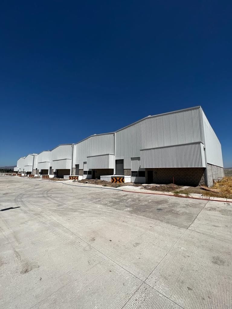 Galpão comercial em San Sebastián El Grande, Tlajomulco de Zúñiga, foto 2 de 20