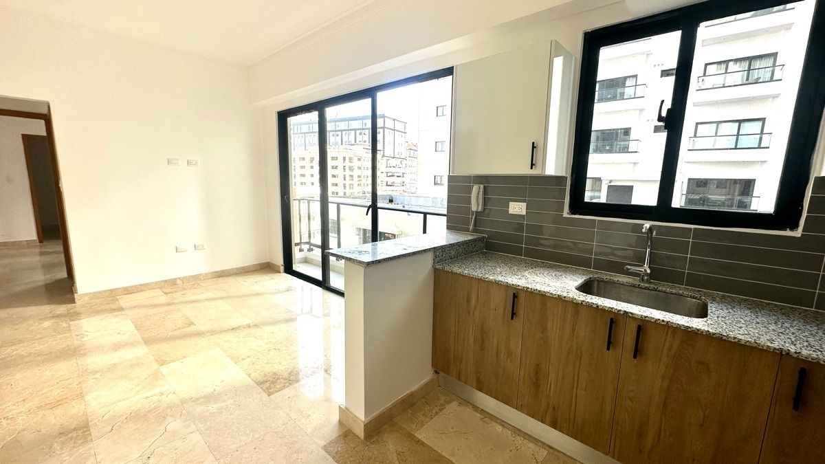 1 de 9: Cocina y sala