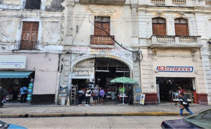 Local en Venta en Centro 65