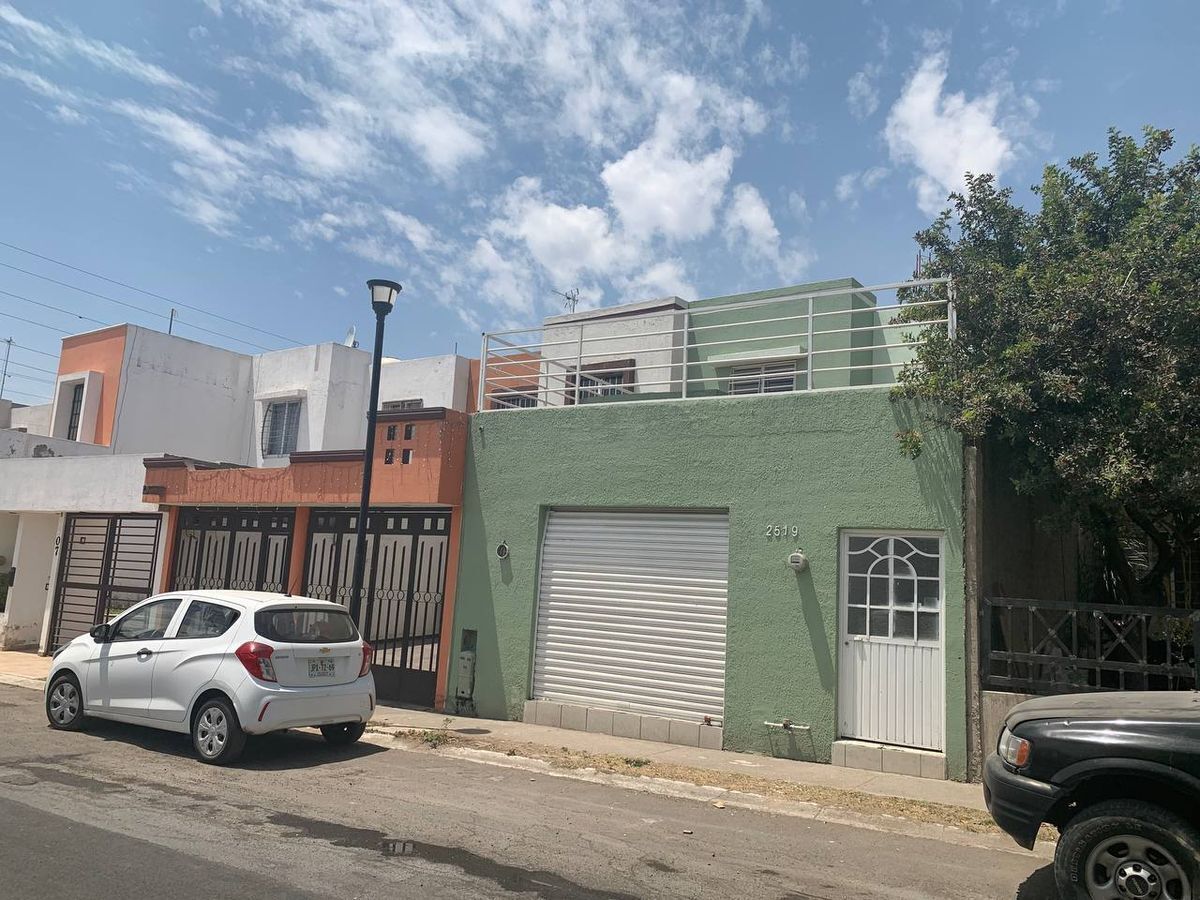 10 casas en venta en Fraccionamiento lomas de san gonzalo, Zapopan, Jalisco  