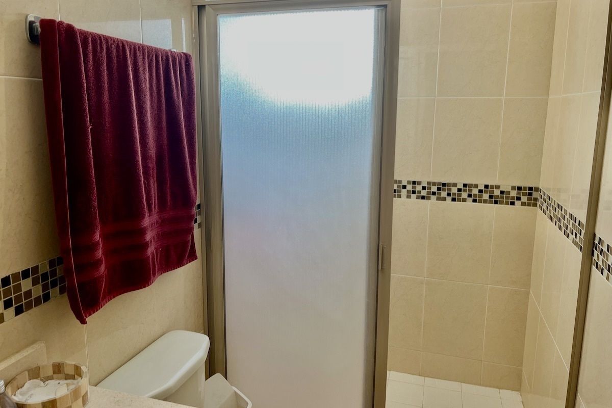 Baño completo, foto 12 de 17